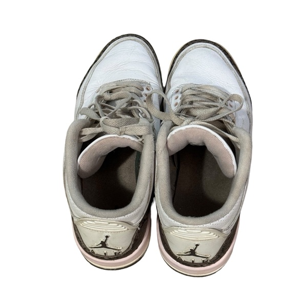 Air Jordan 3 Retro Neapolitan White Sneakers Womens 9 / Mens 7.5 - Picture 3 of 13